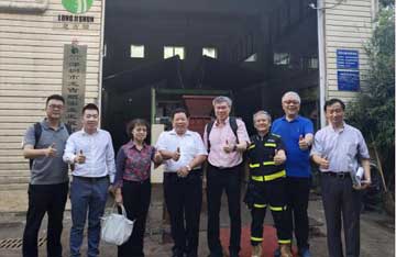 A team of provincial leading experts, some with Ph.D. degrees in the environmental sciences from Taiwan and overseas, came to our company for inspection and guidance. They highly praised the plasma cracking treatment project of our company